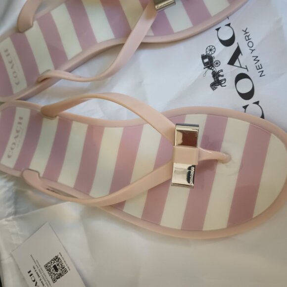 Coach Slide Sandal - Picture 3 of 7